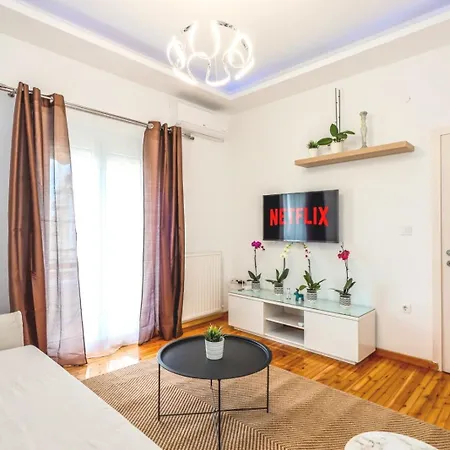 Filota Luxury - Free Public Parking Thessaloniki